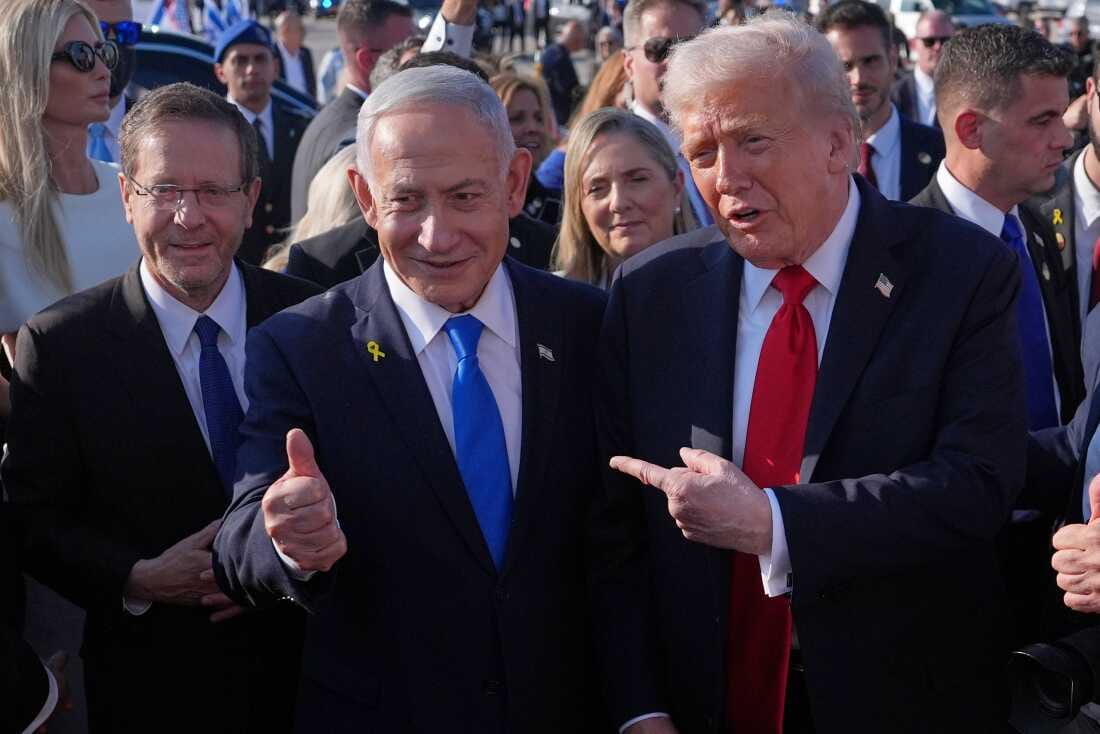 Benjamin Netanyahu and Donald Trump in political discussion
