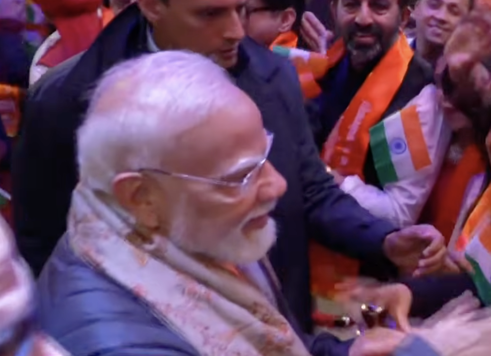 PM Modi greeted by enthusiastic Indian diaspora in Australia, politics